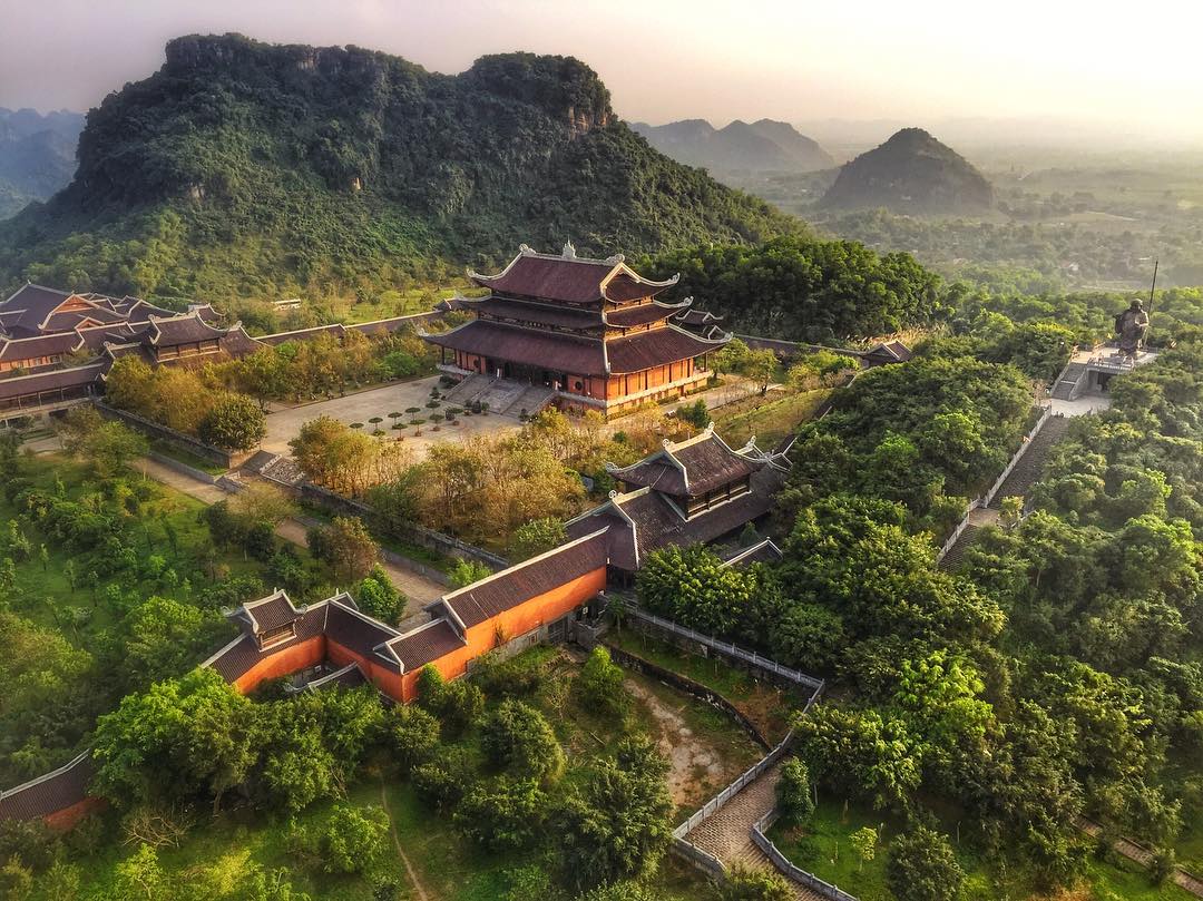 10 ngôi chùa ấn tượng nhất Việt Nam (Phần 1)